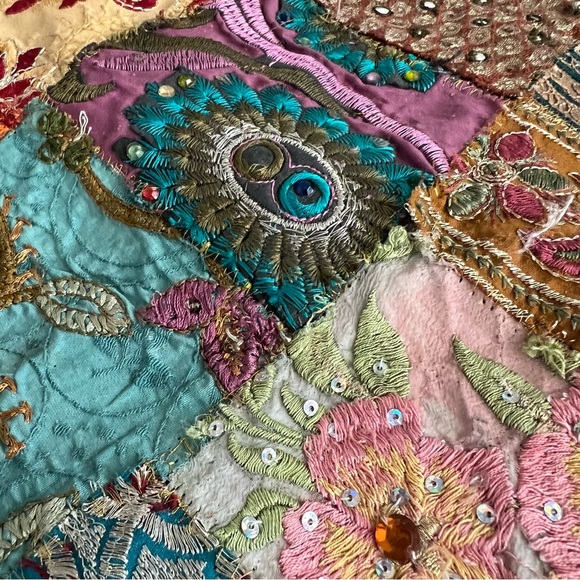 Hand stitched beaded bohemian style crossbody shoulder bag - Picture 4 of 7